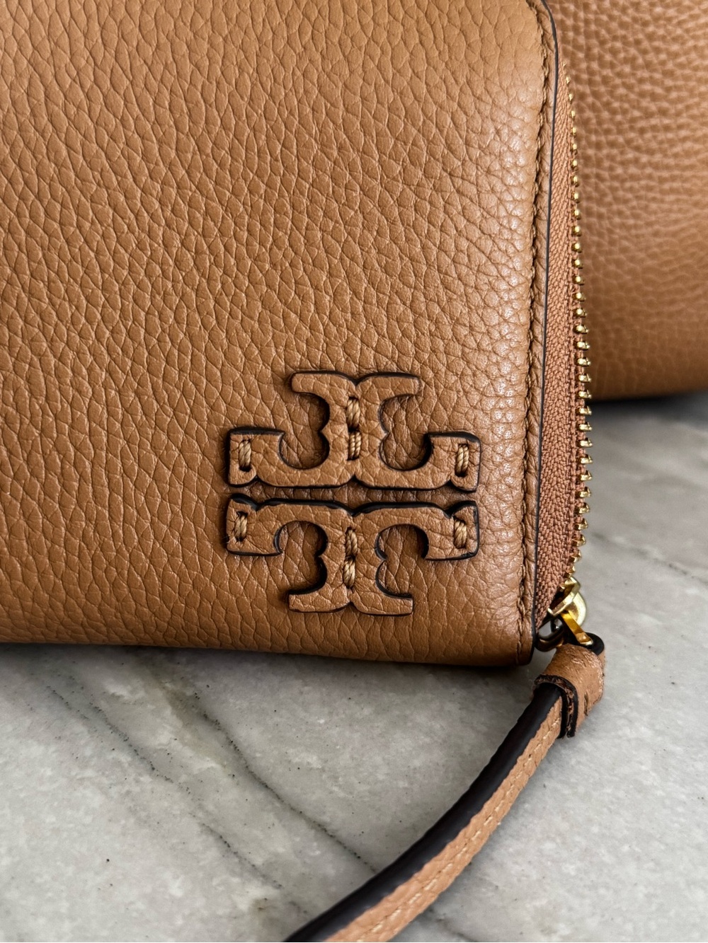 Tory Burch Pebble Leather McGraw Wallet - Picture 6 of 6
